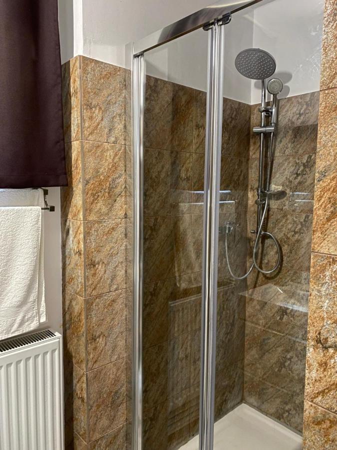 Skay Loft Bed & Breakfast Brasov Ngoại thất bức ảnh