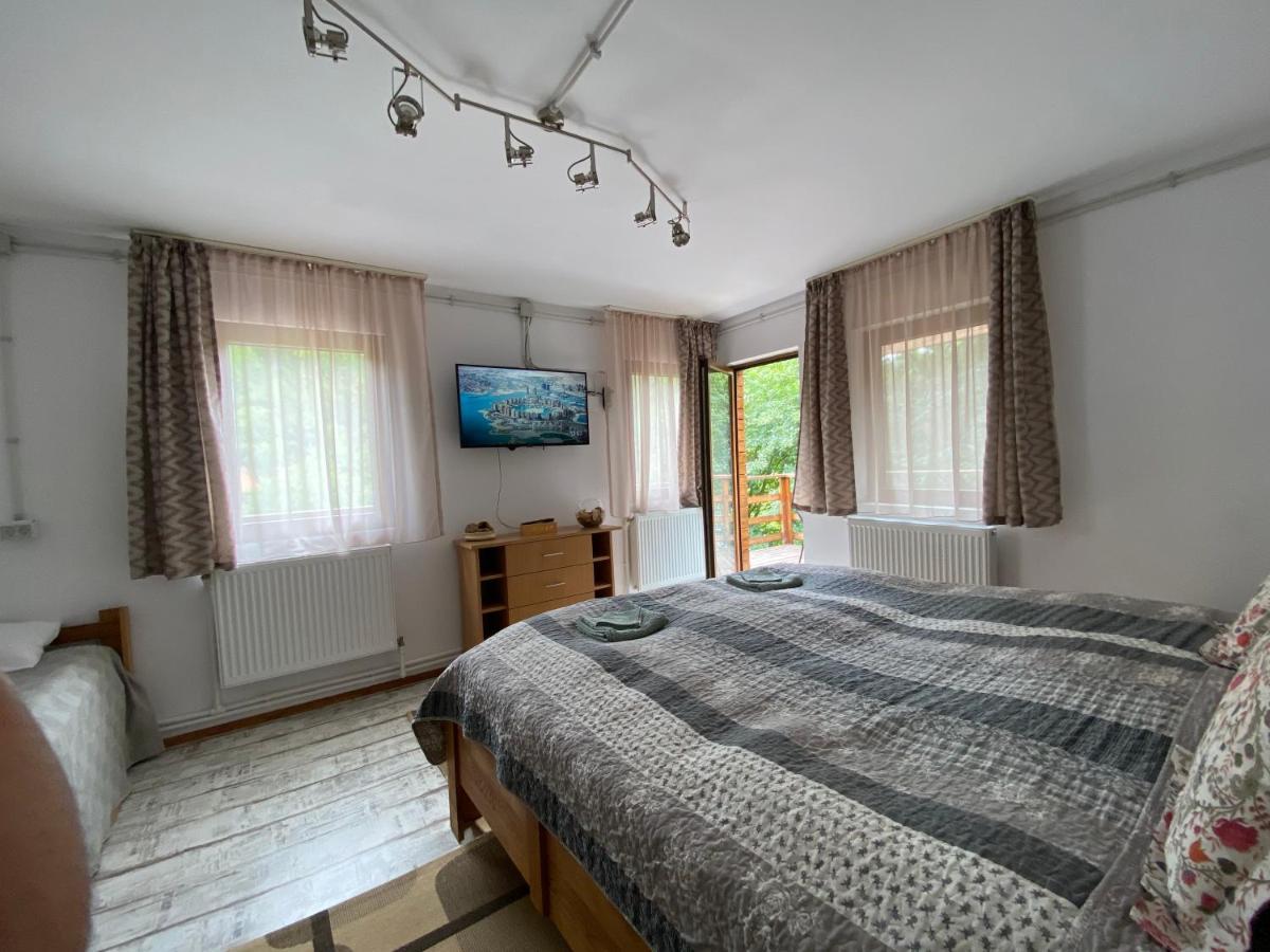 Skay Loft Bed & Breakfast Brasov Ngoại thất bức ảnh